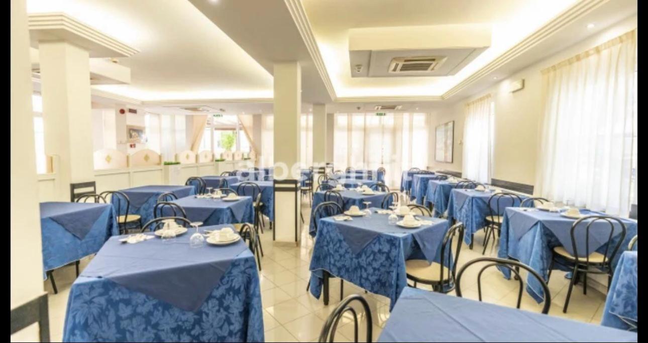 Hotel Sport Rimini Dış mekan fotoğraf